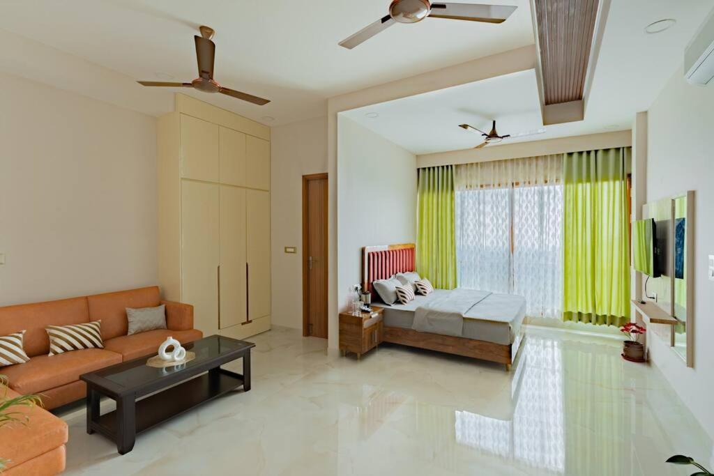 The Sage Villa - Luxury Homestay In Дехрадун Экстерьер фото